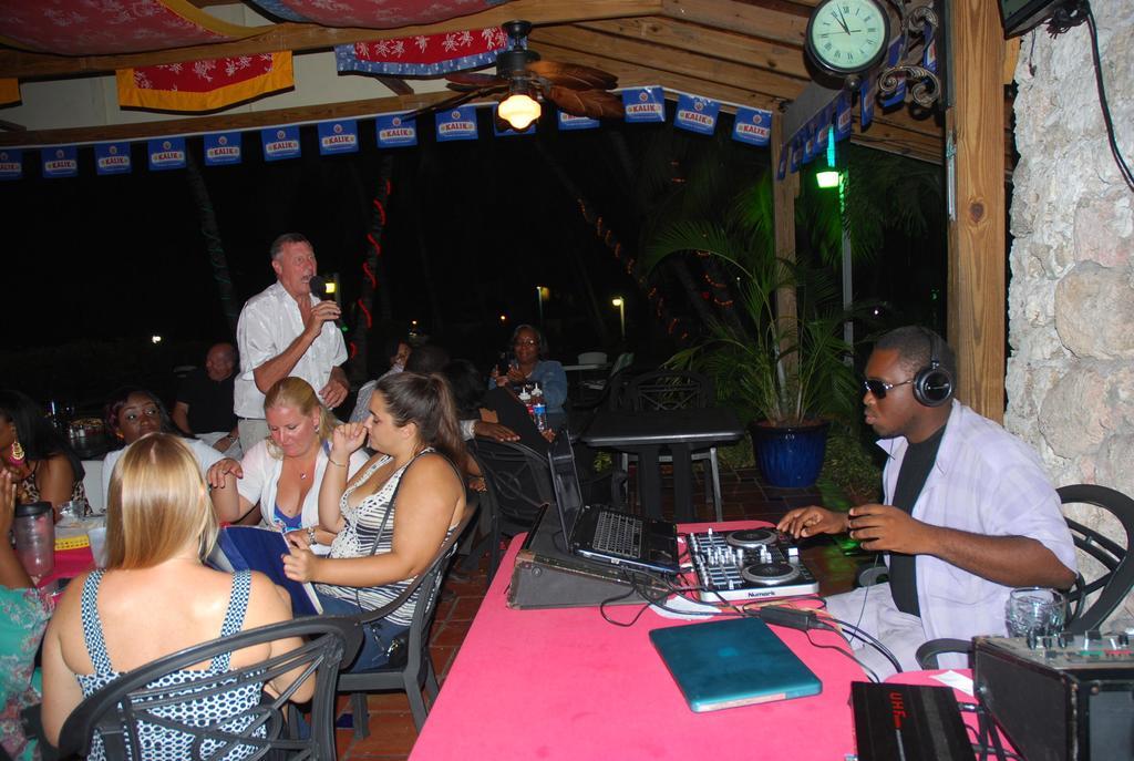 Sunrise Beach Club And Villas - Paradise Island Eksteriør billede